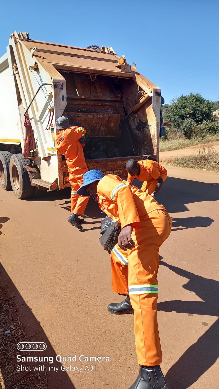 WhatsApp Image 2025-12-22 at 21.09.03 (1)