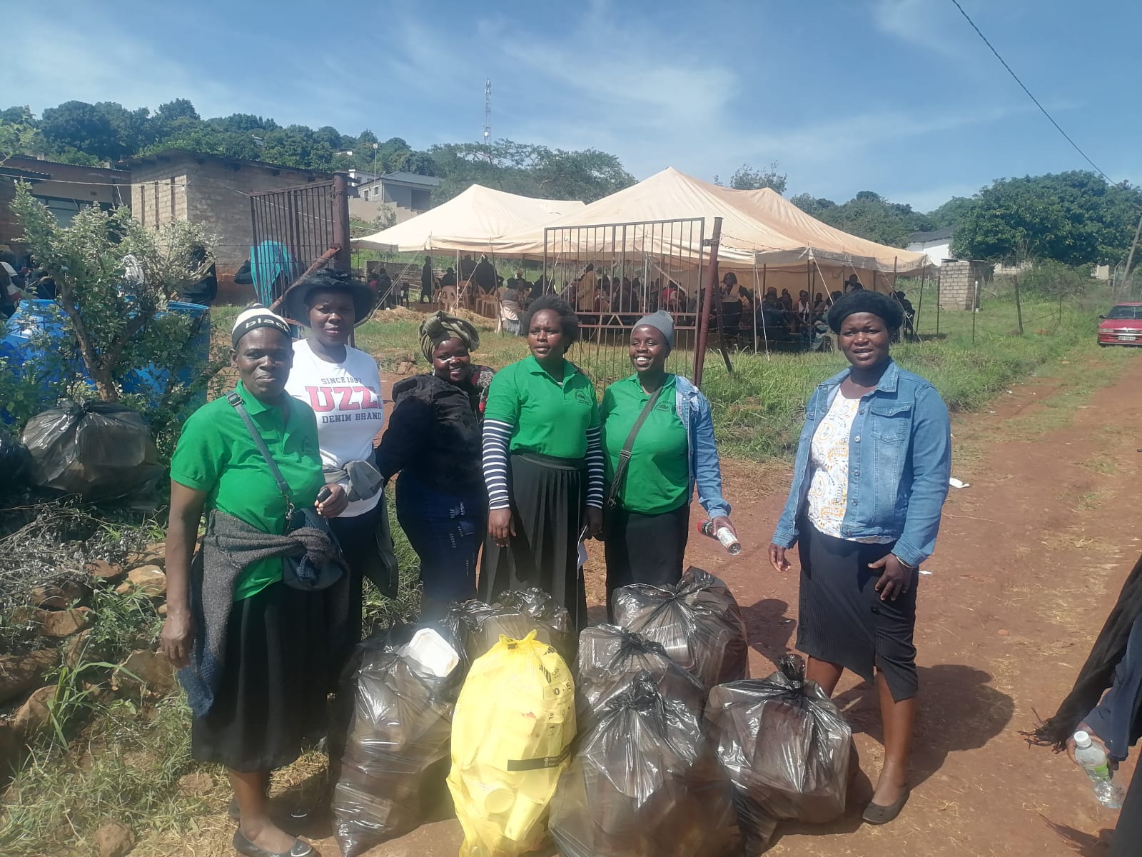 Collecting waste after funerals
